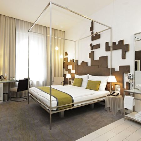 Pure White Hotel Prague Luaran gambar