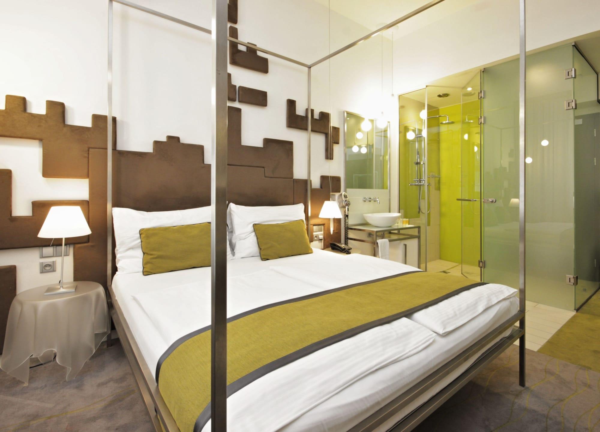 Pure White Hotel Prague Luaran gambar