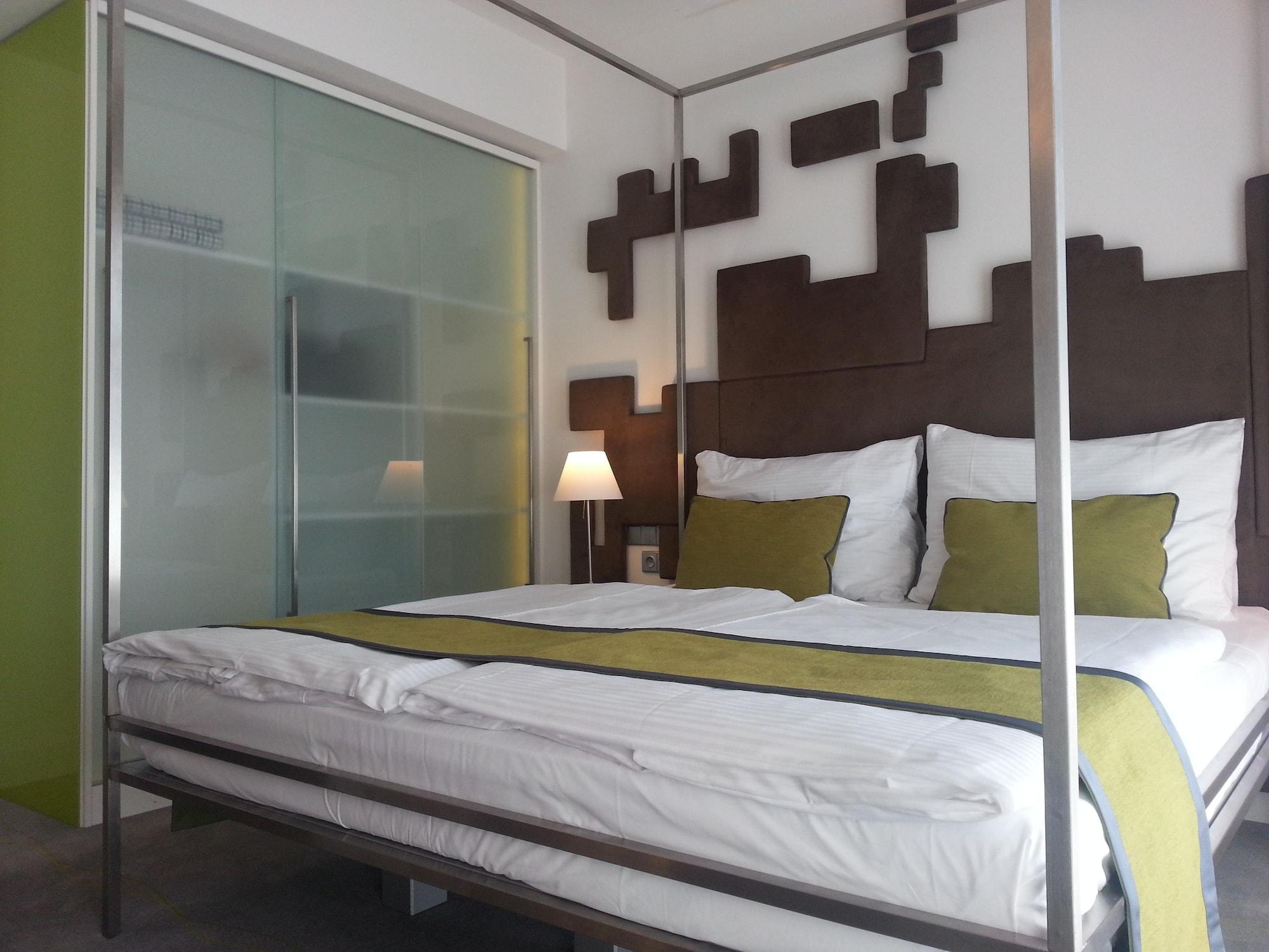 Pure White Hotel Prague Luaran gambar