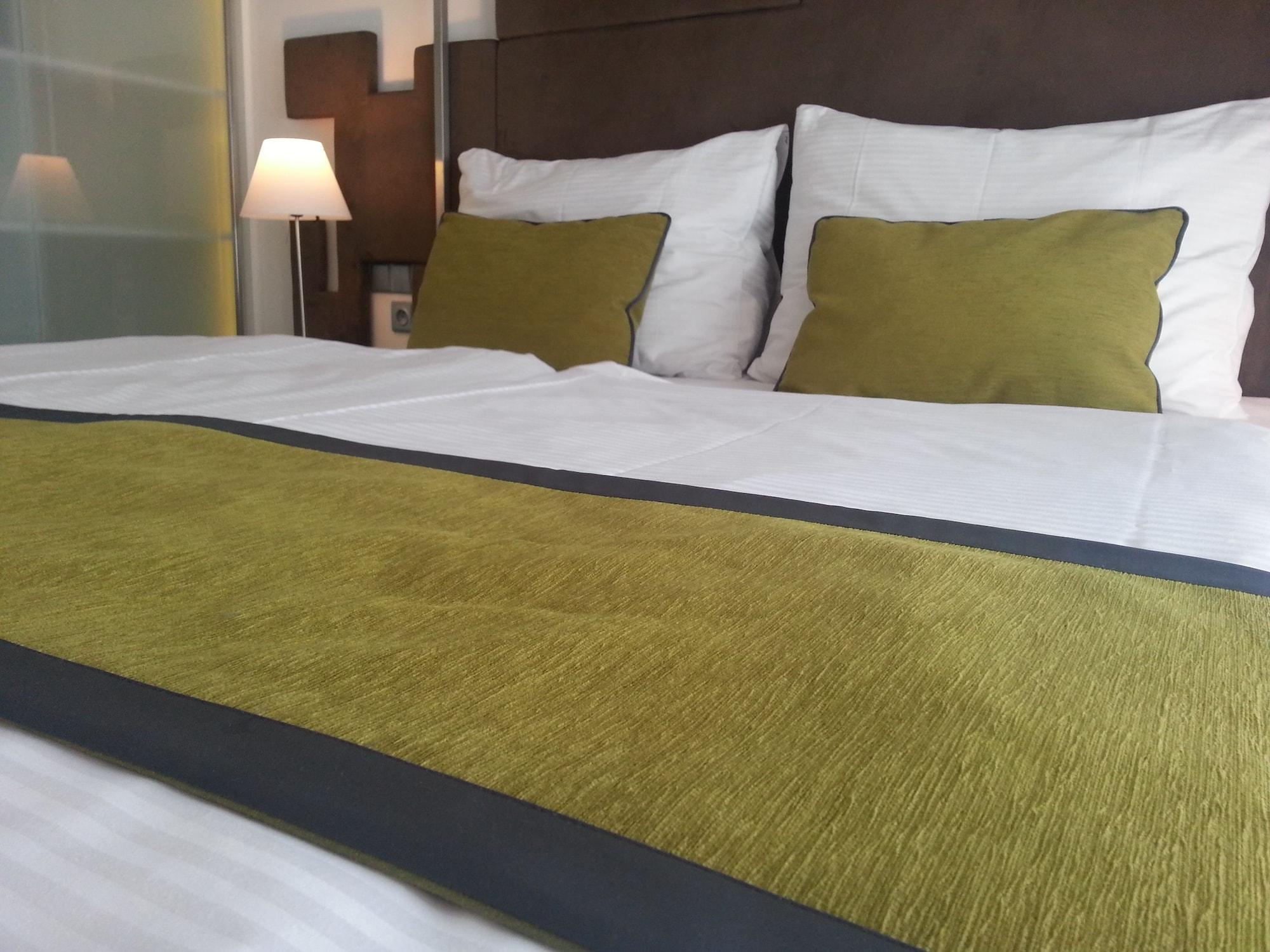 Pure White Hotel Prague Bilik gambar
